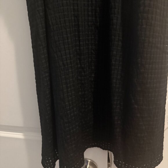 Old Navy Puff Sleeve Dress - Picture 4 of 4